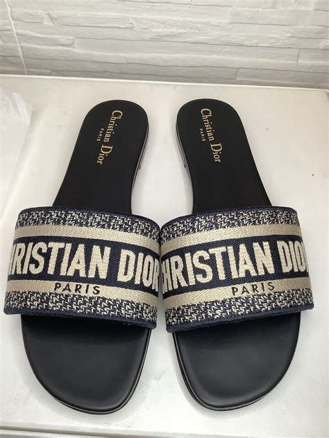 ciabatte uomo dior shibuya|christian dior boutique.